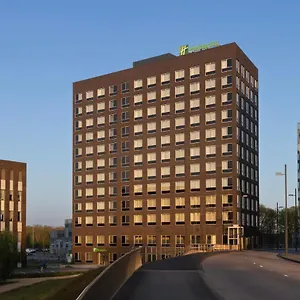 4* Hotel - Airport By Ihg